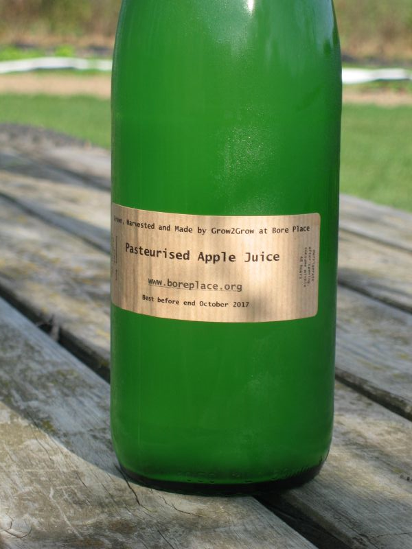 Bore Place apple juice bottle of apple juice